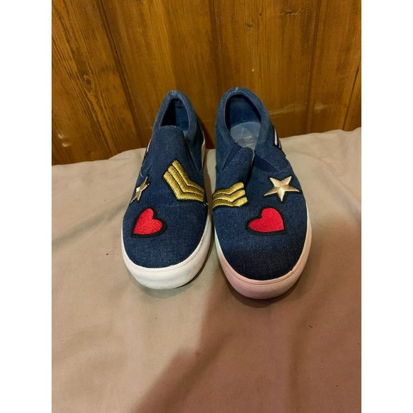 EUC MIA "pepe" blue slip on sneakers embroidered patches  size 8 girls - Picture 2 of 6